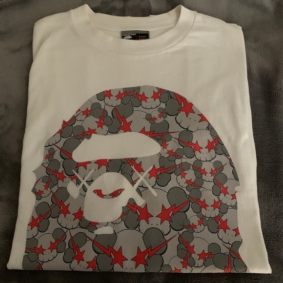 Bape Other - BApe x Kaws Big Ape Head Tee Large OG 2005 RARE